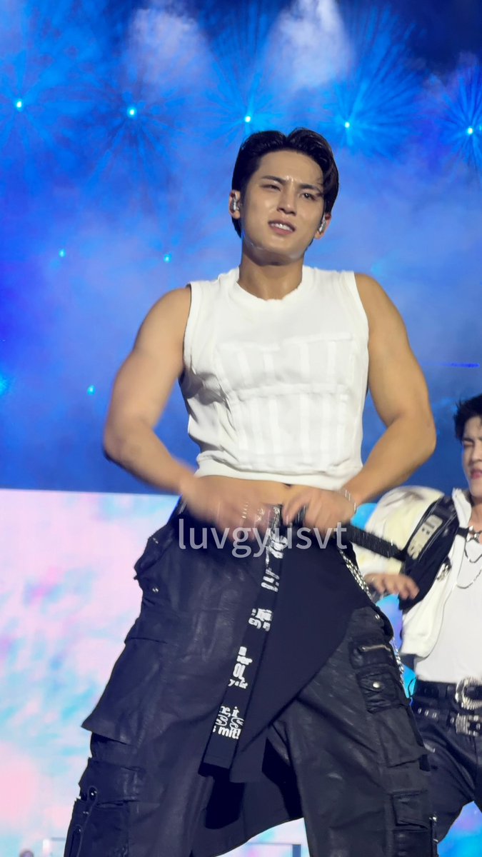 이 옷 빨 때마다 5센치씩 줄어드는 것 같은데 괜찮나요