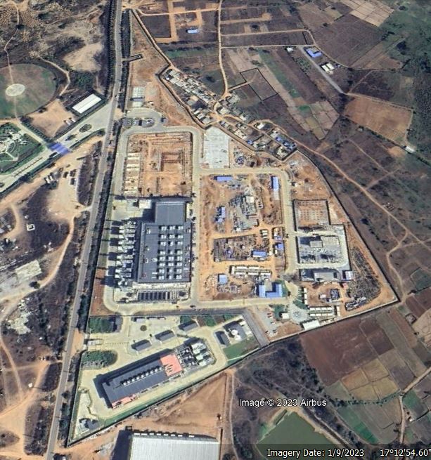 Hyderabad Data centres under construction.
3 microsoft
3 Amazon
Airtel 
CntrlS 
Blackstone 
Tillsman holding 
Ursa clusters 

Total investment 11 billion dollars, with More than 1GW capacity.
 
6 data centers construction 80% completed already.