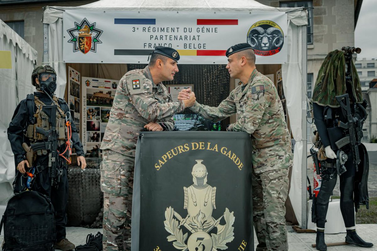 3eRG_Officiel's tweet image. PRÉSENTATION DE L’ARMÉE DE TERRE 2025 •
Les 15·16 octobre, le #3eRG 🇫🇷 était à l’École militaire aux côtés du 4eBGn 🇧🇪.
Deux jours d’échanges avec élus, étudiants et acteurs de la Défense autour du projet CaMo et de la coopération franco-belge.

@armeedeterre @7e_brig_blindee