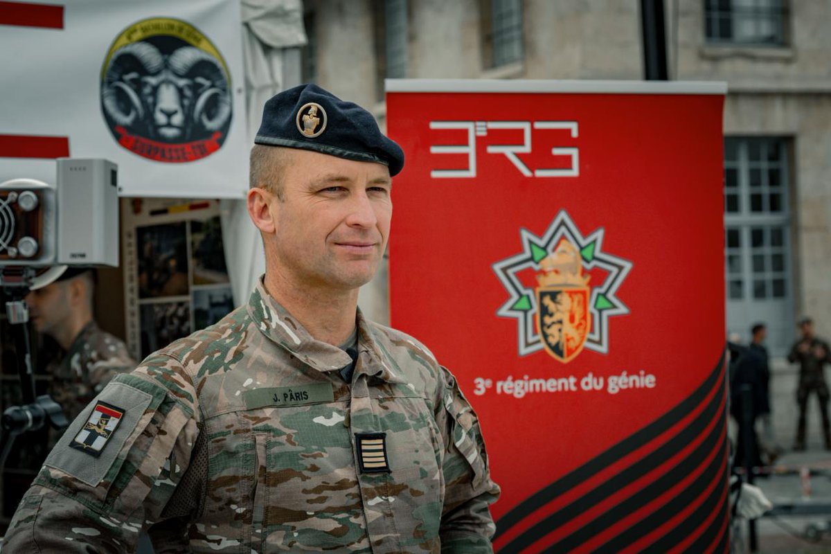 3eRG_Officiel's tweet image. PRÉSENTATION DE L’ARMÉE DE TERRE 2025 •
Les 15·16 octobre, le #3eRG 🇫🇷 était à l’École militaire aux côtés du 4eBGn 🇧🇪.
Deux jours d’échanges avec élus, étudiants et acteurs de la Défense autour du projet CaMo et de la coopération franco-belge.

@armeedeterre @7e_brig_blindee