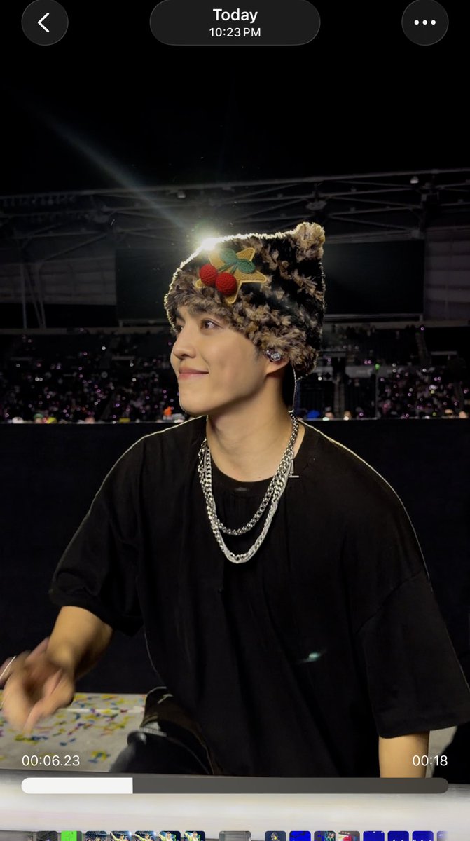 tori🌱 tweet media