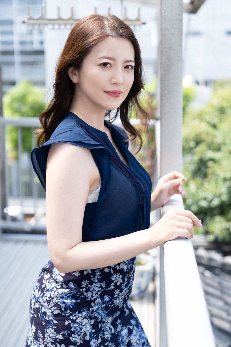 木下凛々子:クリアファイル・カレンダー・アクリルスタンド・週刊大衆