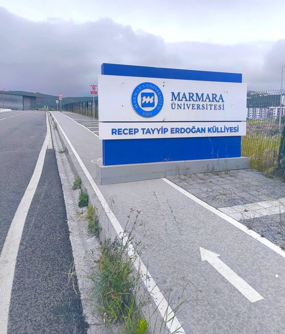 Marmara Üniversitesi Recep Tayyip Erdoğan Külliyesi'ndeki bisiklet yolu...