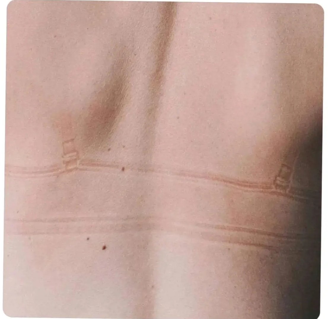 Miss_Aarohi_18's tweet image. Only girls feel this pain 😭🥲