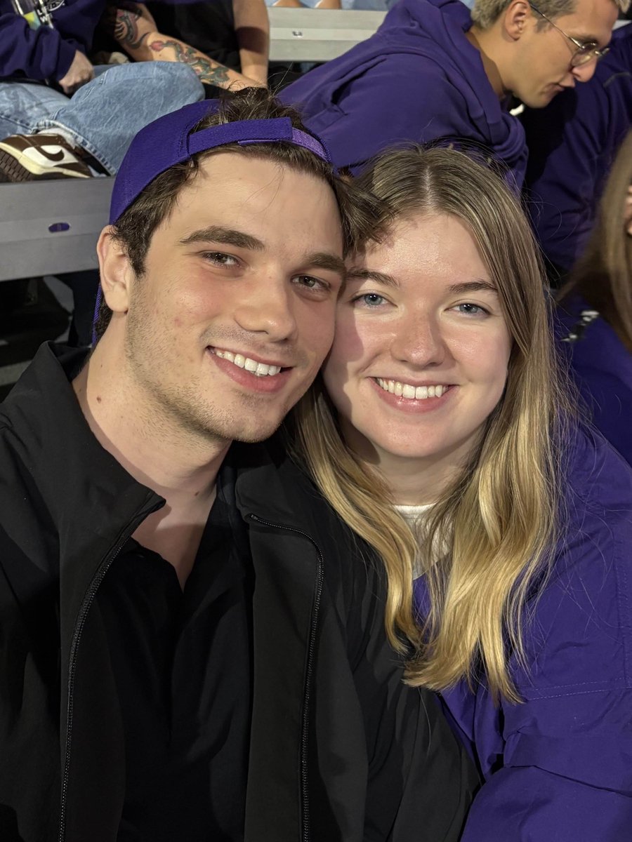 AaronJSorrells's tweet image. Life Update:
- Got promoted
- Got girlfriend
- Seattle &amp;gt;&amp;gt;&amp;gt; Florida
- Trying to get a life outside of work
- Getting back into Magic
- 5-0ed my first league back