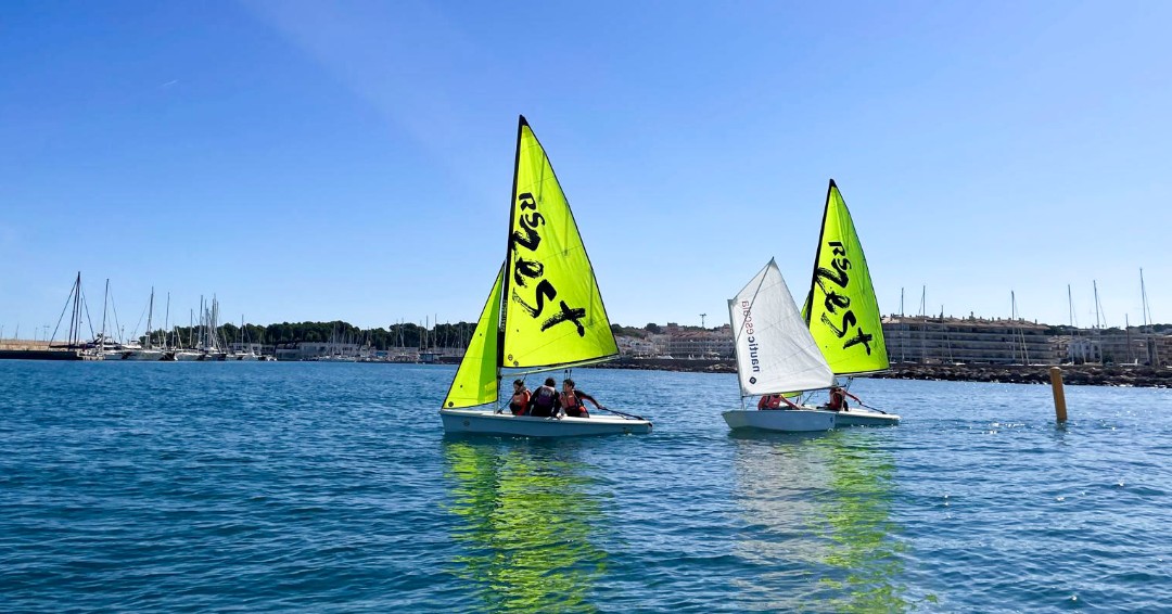 nauticescala's tweet photo. 🌊 La Vela Escolar continua sumant experiències al mar d’Empúries! El mar és aula i mestre, i nosaltres els acompanyem en aquest viatge d’aprenentatge.
💙 Eduquem des del mar.

@velacatalana @esportcat @escalamunicipal
#VelaEscolar #EsportBlau #CNlEscala #EduquemDesDelMar https://t.co/ddEAR6br5v