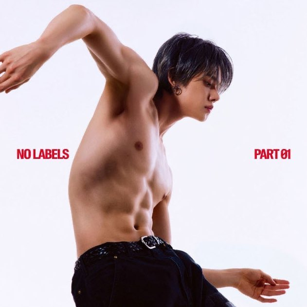 is this the first time a txt member has been ACTUALLY shirtless??