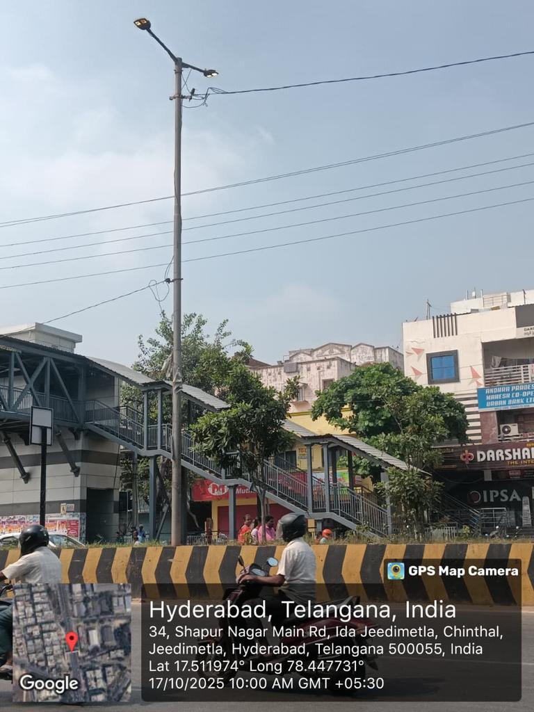 Raghu_ADEVS's tweet photo. @GHMCOnline @CyberpunkLoki @DC_Gajularamarm All the central lighting is glowing pl https://t.co/EoKohWSslE