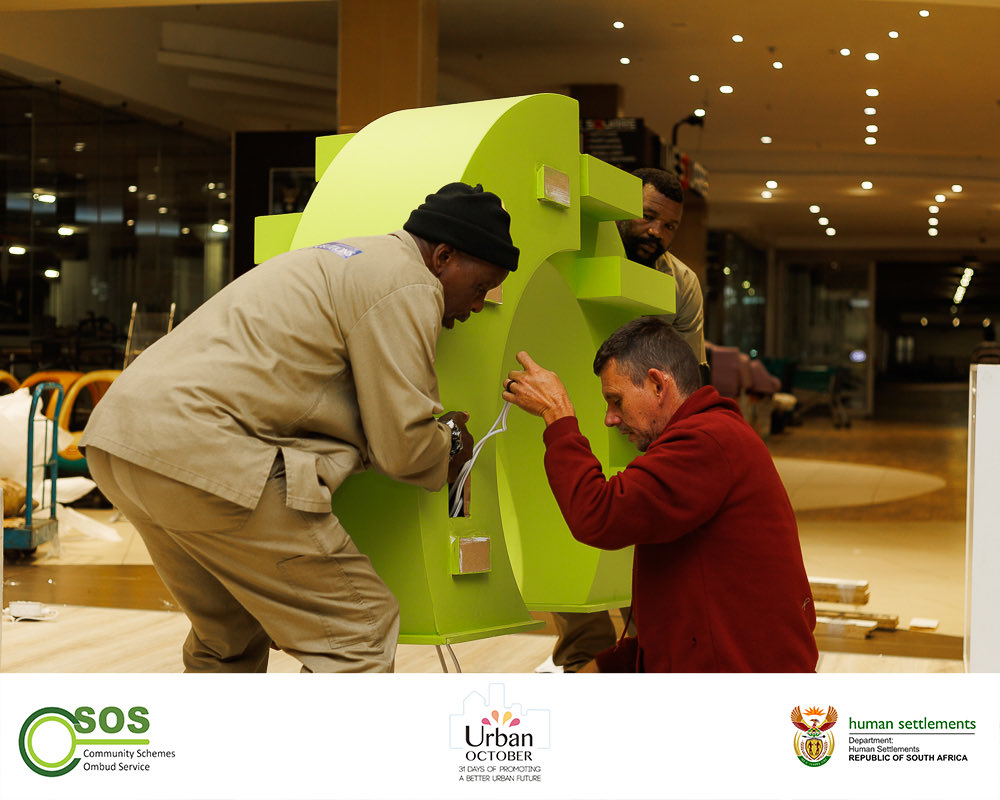 CSOS_SA's tweet image. The Hillcrest Corner build!!! COME ViSIT us Today and know more about CSOS, Urban October and how we aim to create awareness around sustainable living... 😎💪🏽🙏🏽 Great Job!!! MY TEAM, is this the one!!!
#CSOS #RemeberUrbanOctober #UrbanOctoberwithCSOS #PeopleCentered #SmartCities…