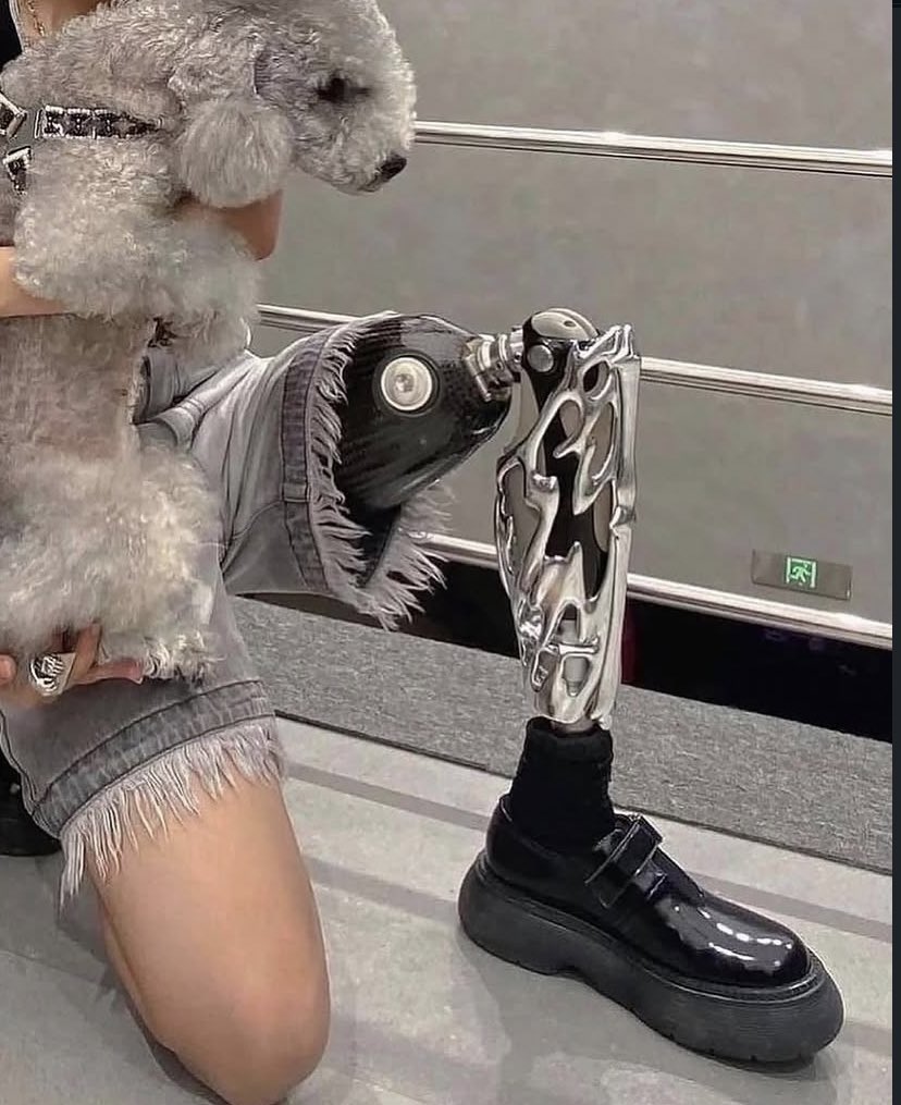 “this humman is annoying…”
#art #illustration #drawing