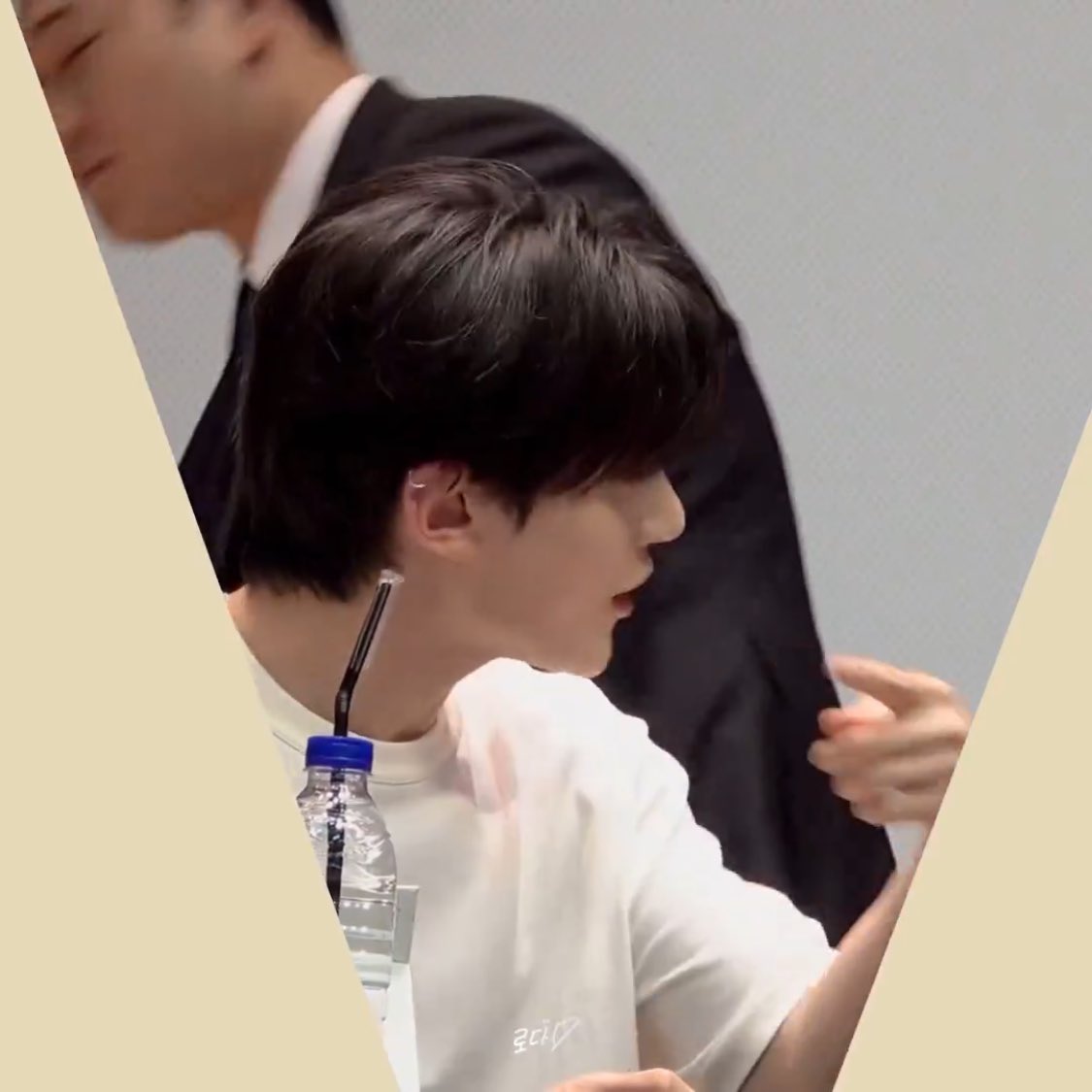 하매튜 그냥 크립의 ㅋ, 듣자마자 
태래한테 크립 보고 싶대!!!!!!!!!!! 바로하는 거 왤케웃김 
제,발저요..