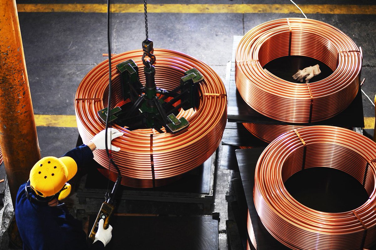 ETManufacturing's tweet image. 🏭Why copper, not steel, will power next industrial leap🏭

Read more:
…acturing.economictimes.indiatimes.com/news/industry/…

✍️ Gaurav Jindal  &amp;amp; Anand Toshniwal

@BCG 
#copper #steel #steelnews #coppergrowth #ETManufacturing