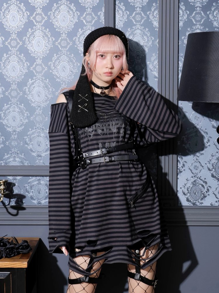 𝐍𝐞𝐰 𝐚𝐫𝐫𝐢𝐯𝐚𝐥..❤︎】 ☑︎肩ジップボーダーロングユニ