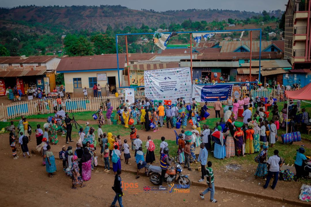 GrevisseBag's tweet photo. #JMC2025
#DroitsReproductives
#MakokiYaMwasi
#SudKivu : @IpasRDC clôture la campagne d'offre d'informations et des services #PF, dans une ambiance d'équité, d'inclusion et d'un fort engagement.
Avec #MakokiYaMwasi, rien sans la femme 
@makokiyamwasi
@Mulunda_Jc
@DrMike
@UkinRDC https://t.co/p15r4yuueQ