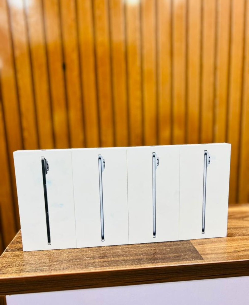 Brand New iPhone 17 Air 

- 256gb-:₦1.550k
- 512gb-:₦1.900k

All E-sim variants

– Tested &amp; Trusted To Deliver ✅

DM or WhatsApp: 09091990633 @Bizziegadgethub

Kindly help me hit RT 🙏🏽