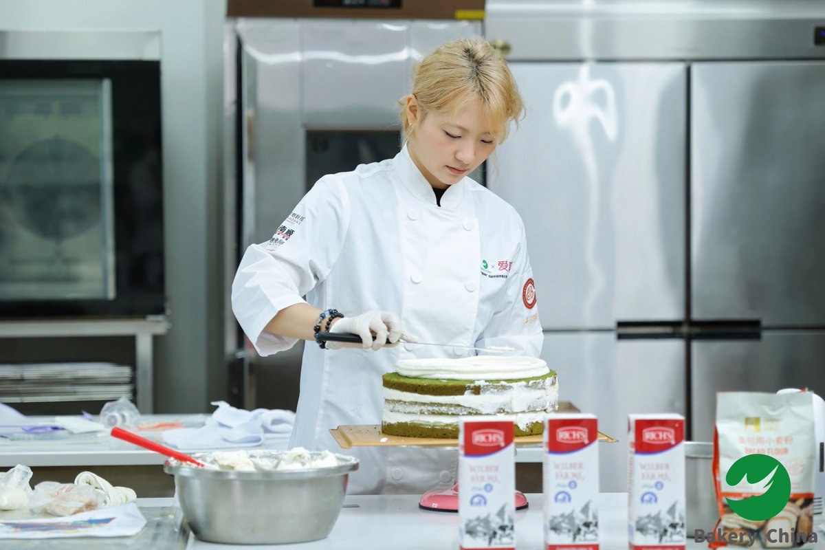 rxglobal_china's tweet photo. Bakery China Autumn &amp; China Home Baking Show 2025 is baking up inspiration in Wuhan! 🥐 Explore 600+ exhibitors, 60,000 sqm of innovation, and global visitors shaping the future of baking - on now through October 19! 🔗 https://t.co/Q9ttnuT0At https://t.co/TQXNFIIPIx
