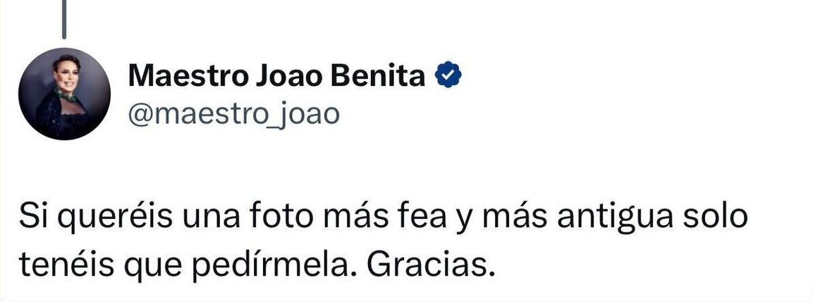 orfidalbritney's tweet photo. la foto de amaia vs la de leire https://t.co/IJf34I0gSN