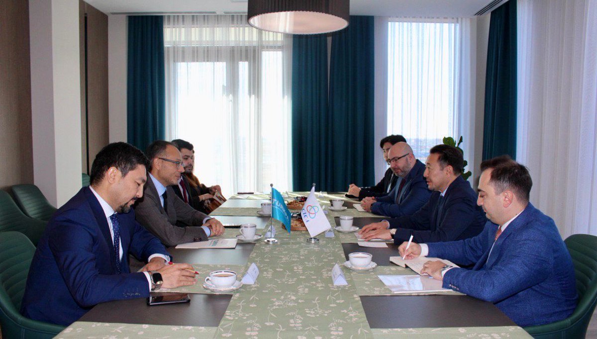 KairatSarybay's tweet photo. Pleased to welcome Mr. Ramil Hasan, SG of @TURK_PA, to new #CICA_HQ in #Astana

Discussed #CICA process &amp; key #AzChairmanship priorities 

Explored ways to enhance #CICA–#TURKPA synergy through #youth engagement, #women’s empowerment &amp; parliamentary #dialogue https://t.co/nvECPYZbit