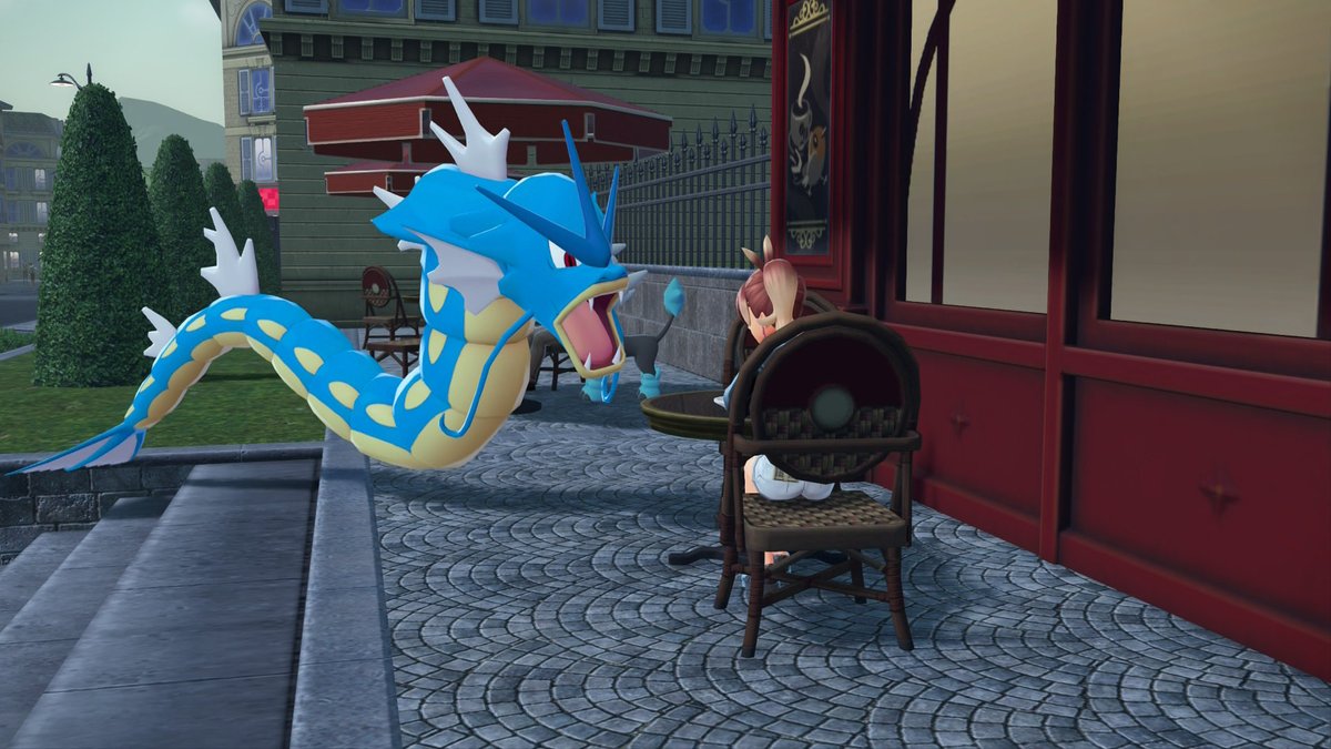 もはやポケモンと写真撮るゲームになってる
ミアレの雰囲気大好き