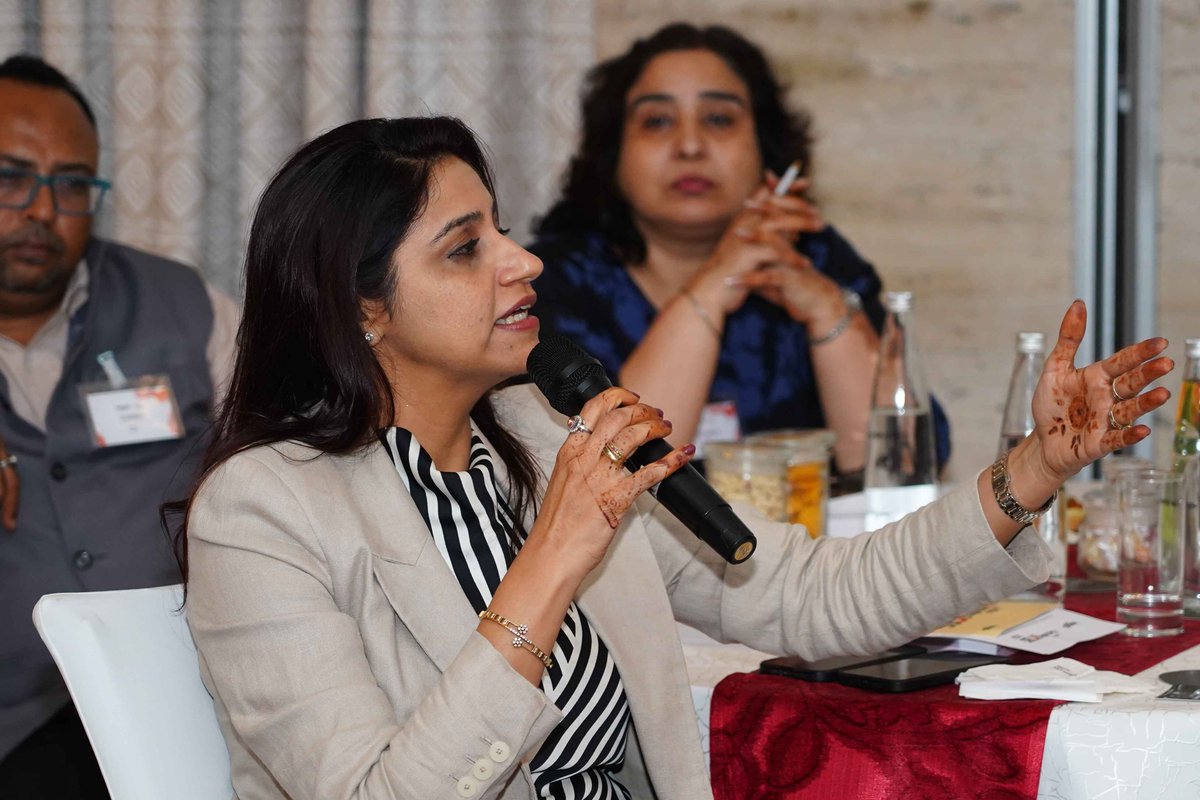 _taggd's tweet photo. the roundtable brought CHROs and business leaders together to reflect, collaborate, and reimagine what’s next.
Together, we’re building not just conversations, but the blueprint for India’s workforce future.
#IndiaDecodingJobs #FutureOfWork #TalentStrategy #InclusiveWorkforce https://t.co/HcLzgZDCuT