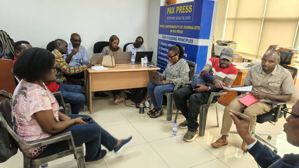 𝐀𝐧𝐚𝐬𝐭𝐚𝐬𝐞 𝐑𝐰𝐚𝐛𝐮𝐧𝐞𝐳𝐚 tweet media