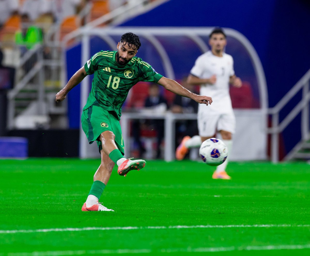 hfc_x6's tweet image. 🚨عااااااااااااااااااااااااااااااااااااااااجل 😱😱😱😱😱
تركي الدعجم : 🗞️
خاص :
نادي الهلال يستعد لتقديم عروض مالية كبيرة للتعاقد مع الحارس نواف العقيدي ، واللاعب صالح أبو الشامات ، وذلك ضمن تحركاته المبكرة في سوق الانتقالات الشتوية…
🤯🤯🤯🤯🤯🤯🤯🤯🤯
💣💣💣💣💣💣💣💣💣