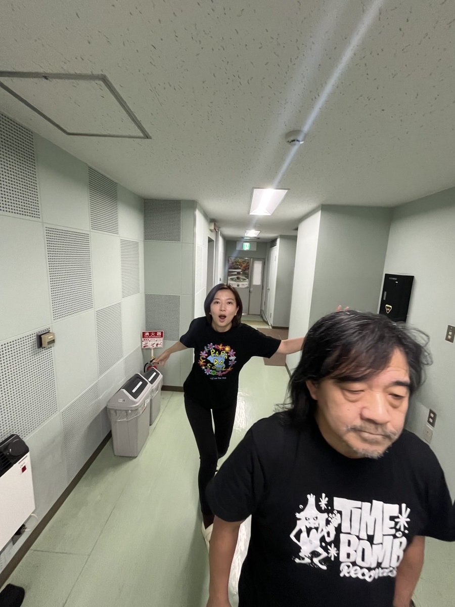 tobefr797's tweet image. 【翔べ！FRI-TAG‼︎】始まります!
先日は【PAPA DA SOUL かんてんぱぱ AND YOU】にお越しいただいたみなさまありがとうございましたーー！！！

今日もみなさんからのメッセージお待ちしてます💌
fmnagano.co.jp/fritag/
📩tag@fmnagano.co.jp

今日のいのちゃんと鬼ちゃんです📸
#とべフラ #FM長野