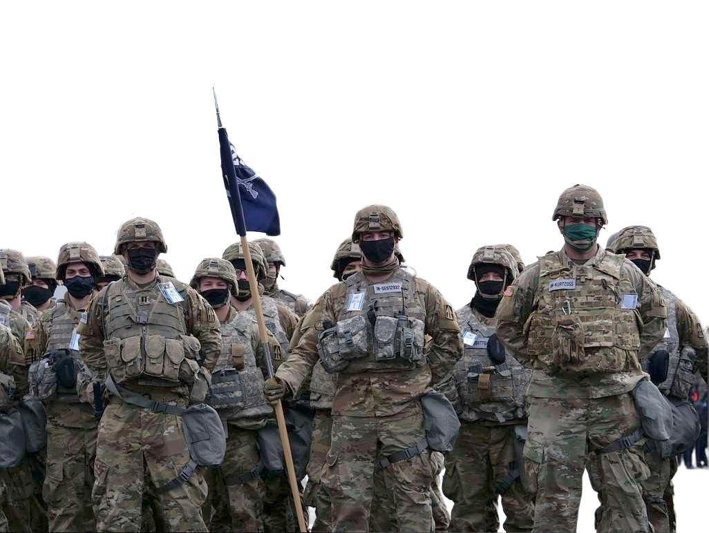 UnsereZeit_UZ's tweet image. #Massenentlassungen und nicht erfüllte Hoffnungen auf einen ökonomischen Aufschwung erzeugen in den #USA Enttäuschung, Frust &amp;amp; aufkeimendem #Widerstand. Die #Nationalgarde steht bereit.  buff.ly/LOhw9tq

Foto:public domain/The appearance of U.S. Department of Defense(DoW)