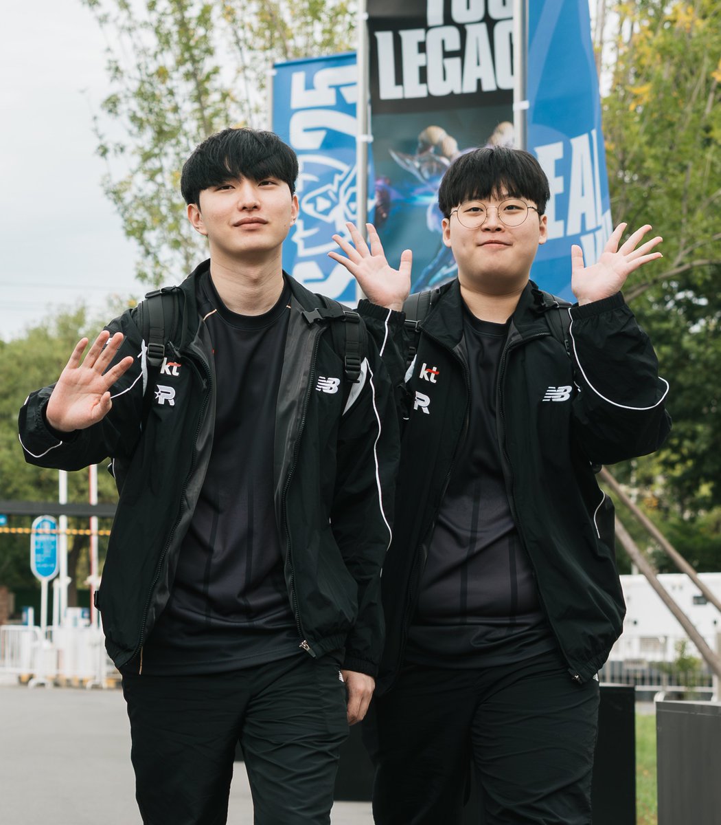 Knighter Post by LoL Esports on X: 👋
