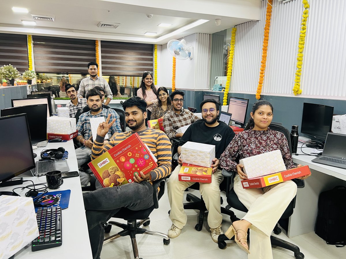 consultcodleo's tweet image. The festival of lights brought extra sparkle and smiles to our Codleo family! ✨ Here’s to celebrating togetherness, positivity, and joy that shines beyond the season.🌼

#Diwali2025 #Codleo #FestivalOfLights #TogetherWeShine #festivevibes #festival #diwali #happydiwali