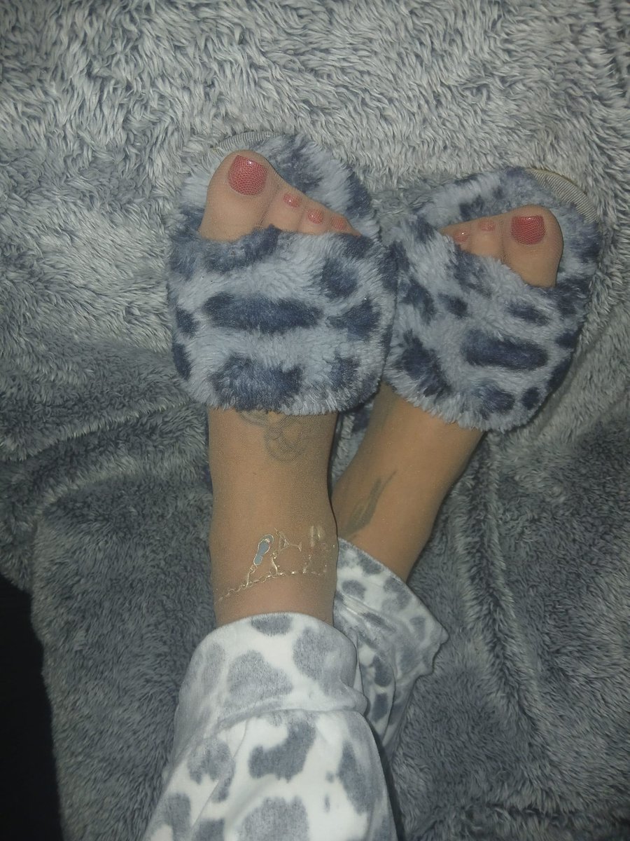 Rise and shine its foot Friday! 👣👃