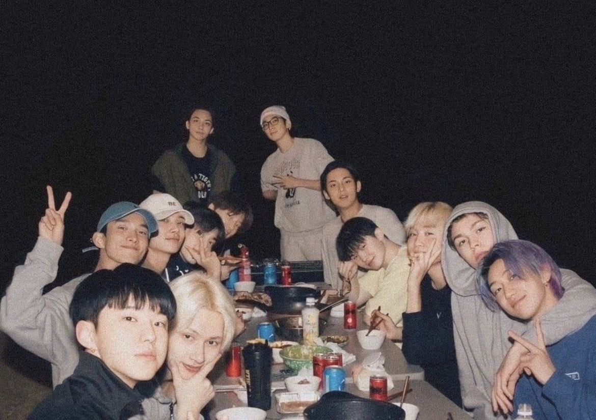 xominwon's tweet photo. #2025MAMAVOTE #SEVENTEEN 🩵🩷 https://t.co/k2Cb8L1NJu