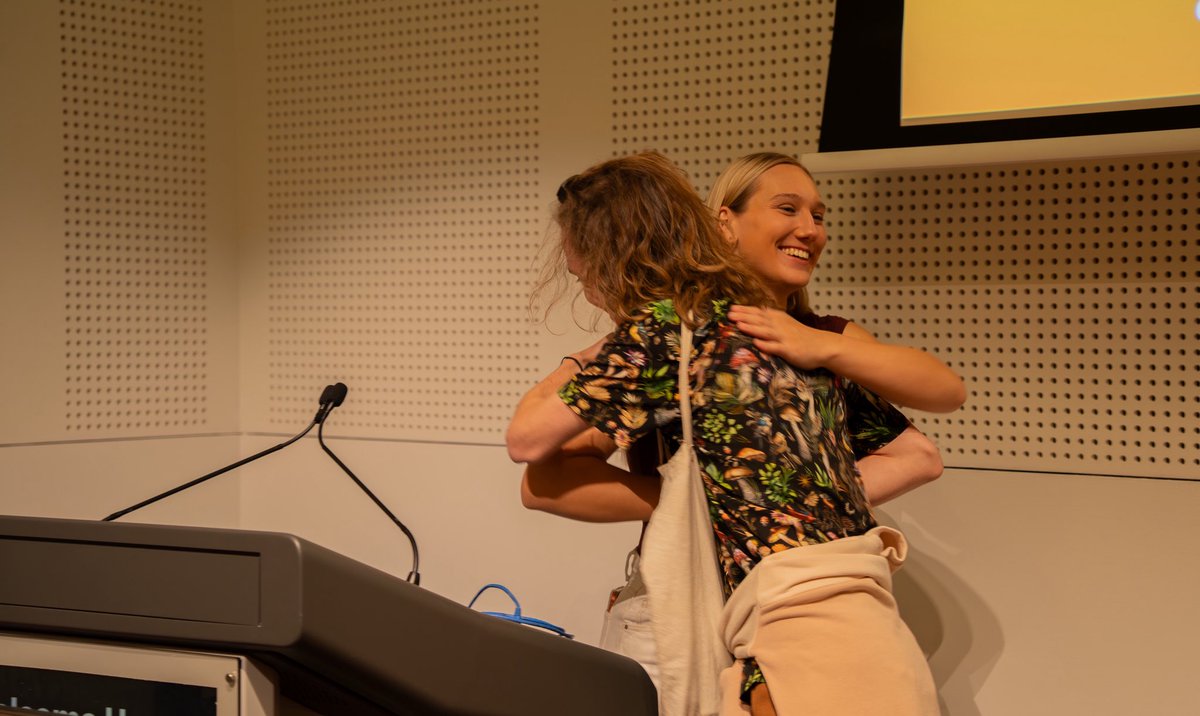 JustDash tweet media