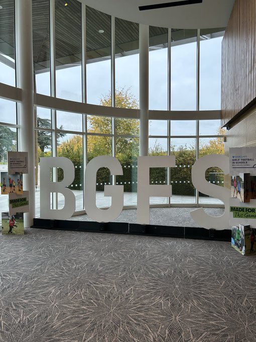 TheEPortSSP's tweet image. Always a pleasure to be with the @BarclaysFooty @YouthSportTrust network. Two amazing days of girls football in schools ⚽️🌟🙌🏻
#madeforthisgame #girlsfootball #STgeorgespark