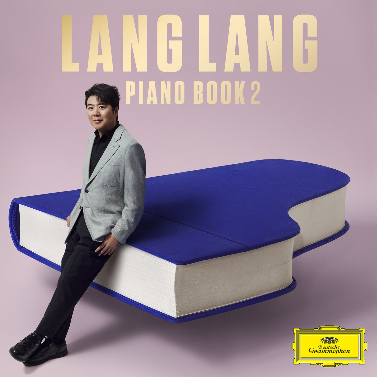 lang_lang's tweet image. I am thrilled to announce that Piano Book 2 is out now! 🎹
Piano Book 2 reflects my own journey of learning and growing with the piano. It has been a joy to create this album, and with my greatest appreciation, I am proud to share the full album with you.

LangLang.lnk.to/PianoBook2