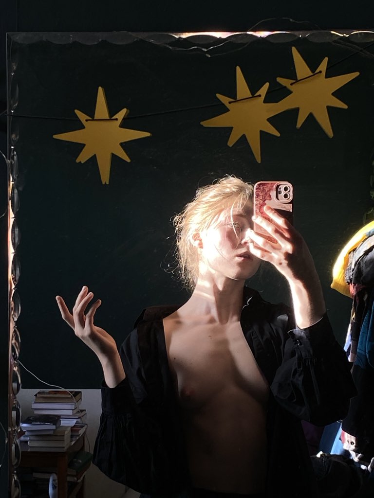 morning self-portrait for my stupid mental health