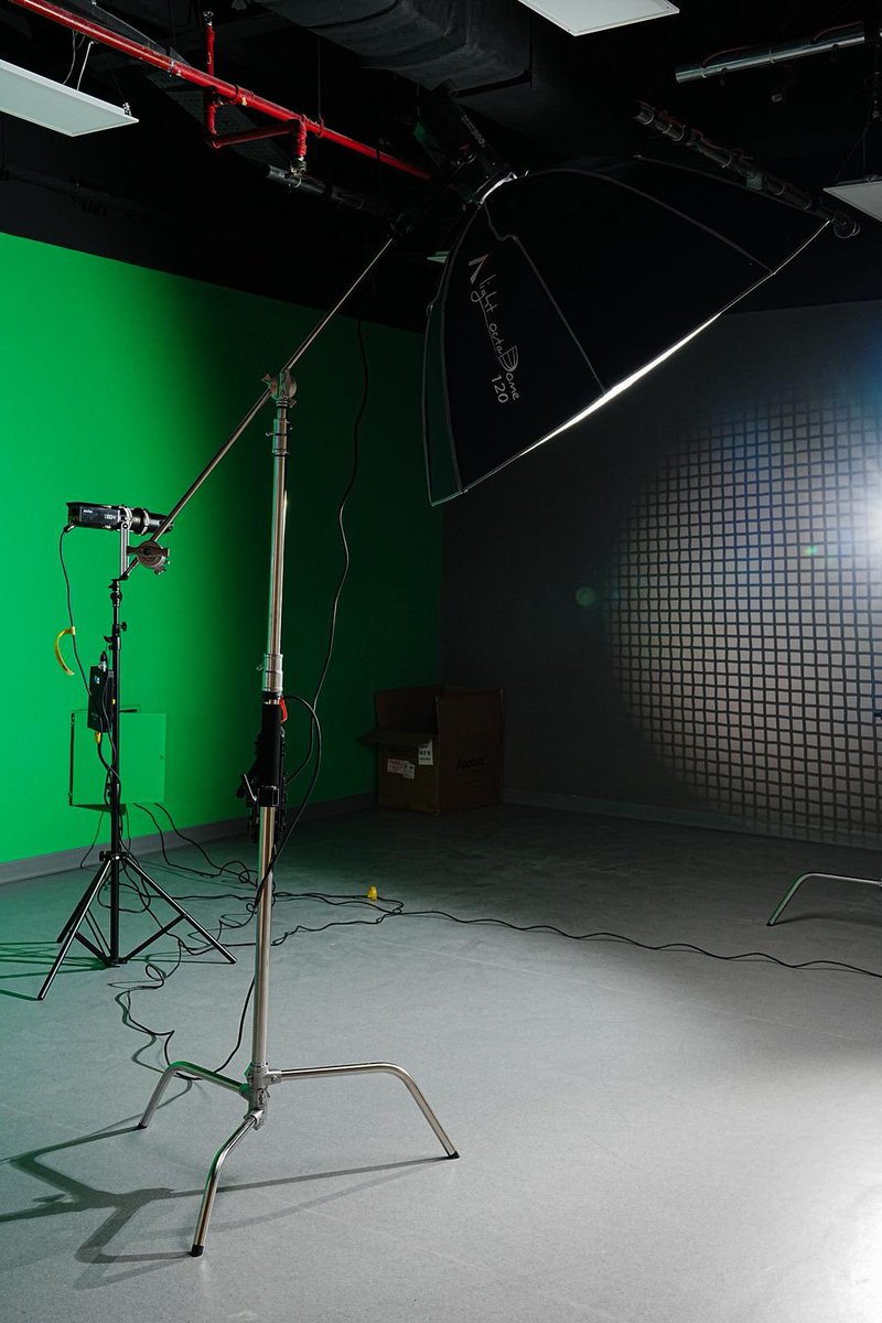 dr_alshalal's tweet photo. A glimpse into the Mass Communication and Media Department’s production studios at @GUST_Official located in N7-09 to N7-03. Ready to shape the next generation of media storytellers 🎬 #GUST https://t.co/2lzZrrwfro
