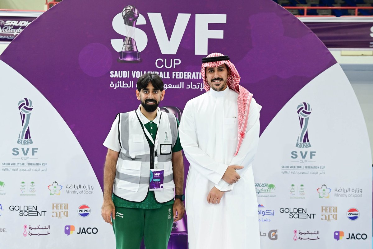 الحمد انتيهنا من تغطية بطولة كأس الإتحاد السعودي لكورة الطائرة 
شكرا لرئيس الإتحاد السعودي لكورة الطائرة
شكرا لجميع اللجان في البطولة 
شكرا لمن اعطانا الثقه لتغطية البطولة نتمنى ان نكون وفقنا في التغطية 
التيم الاعلامي الف شكر لكم على مجهودكم ❤️
نلتقي معاكم في بطولات قادمة 🙏🏻