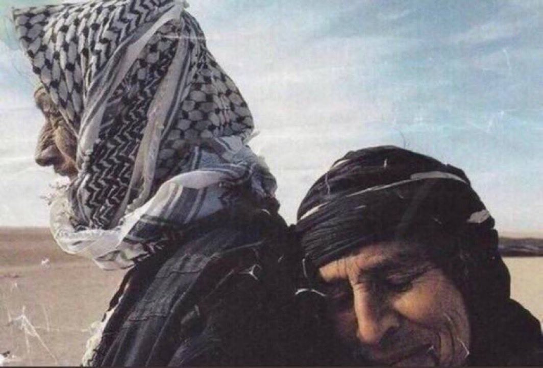 "حطني في وجه الأقدار وكبار الظروف
واسترح في ظل وجهي وسنّدها علي "