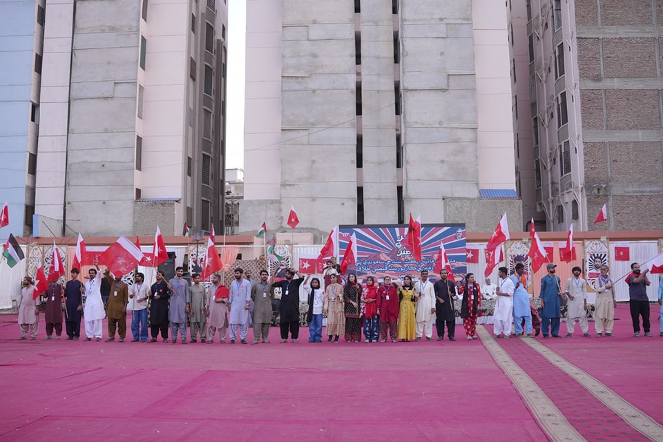 AWPSindh's tweet image. عوامی ورکرز پارٹی کی جانب سے منرل اینڈ مائنز ایکٹ، سندھ کی ساحلی پٹی، دریاؤں اور زمین پر کارپوریٹ قبضے کے خلاف 11 اکتوبر کو روپا ماڑی ہال میں &quot;امن، روٹی اور زمین &quot;عوامی کٹھ&quot; منعقد ہوا، جس میں کسانوں، مزدوروں، خواتین، طلبہ کے علاوہ سیاسی اور سماجی تنظیموں کے رہنماؤں نے شرکت کی.