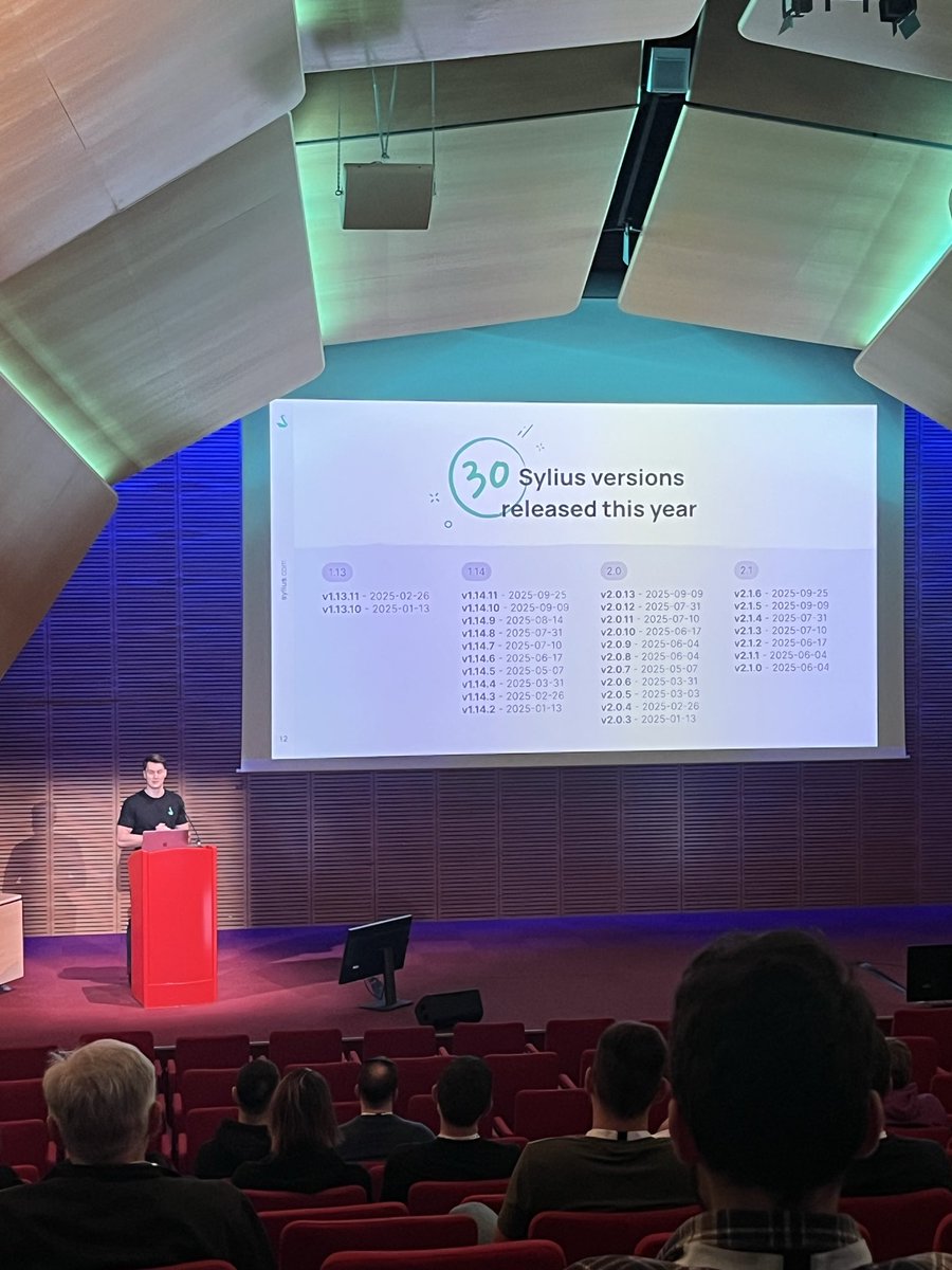 Hello Lyon, and hello <a href="/Sylius/">Sylius eCommerce</a>! As every year, <a href="/CommerceWeavers/">Commerce Weavers</a> happily joins #SyliusCon, to meet old friends and get know some new ones 🚀 Looking forward for the event!