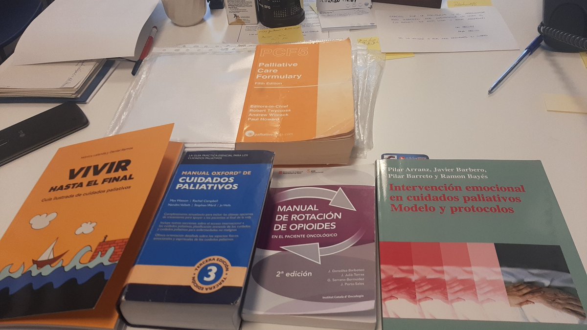 La guía Ilustrada se ha quedado con nosotros. No dudes en incorporarla a tus libros de consulta, se pondrán muy contentos. <a href="/secpal_/">SECPAL_CPaliativos</a> <a href="/mlalanda/">Mónica Lalanda</a> <a href="/Kikealvarezp/">Kike Álvarez Porta</a> <a href="/PaliativosS/">Paliativos SF</a> <a href="/rafalopezbas/">Rafa López-Bas</a> <a href="/TMCAMPOS/">Tomas Martinez</a> <a href="/HMChochinov/">Harvey Max Chochinov</a>