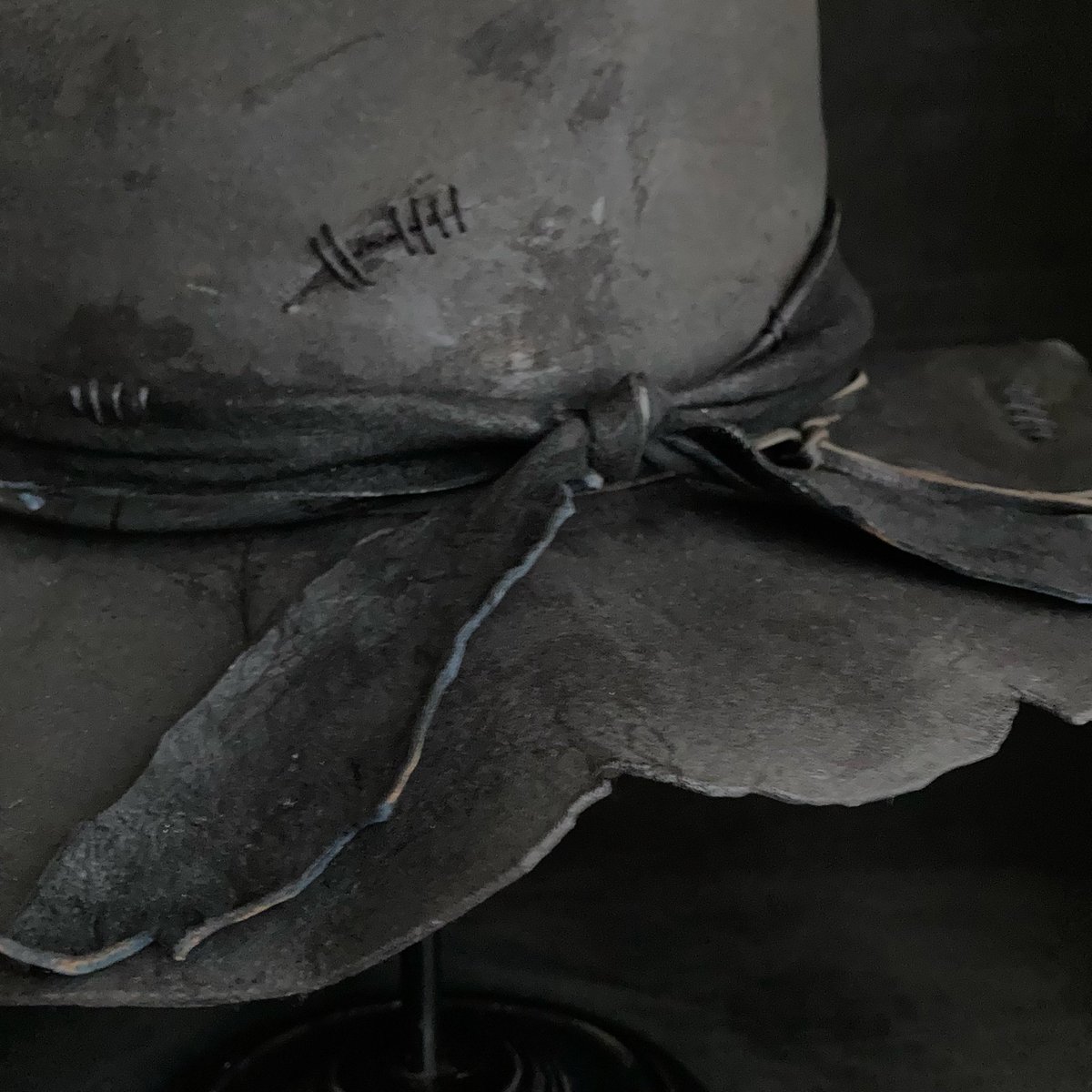 triangleshat's tweet photo. Charcoal wax stitch broken fedora hat
【WEB SHOP】
https://t.co/a7iuxZDzSA
#triangleshat #帽子店
#帽子屋 #hatshop #hatmaking #hatdesigner https://t.co/SzvKTp6W6w
