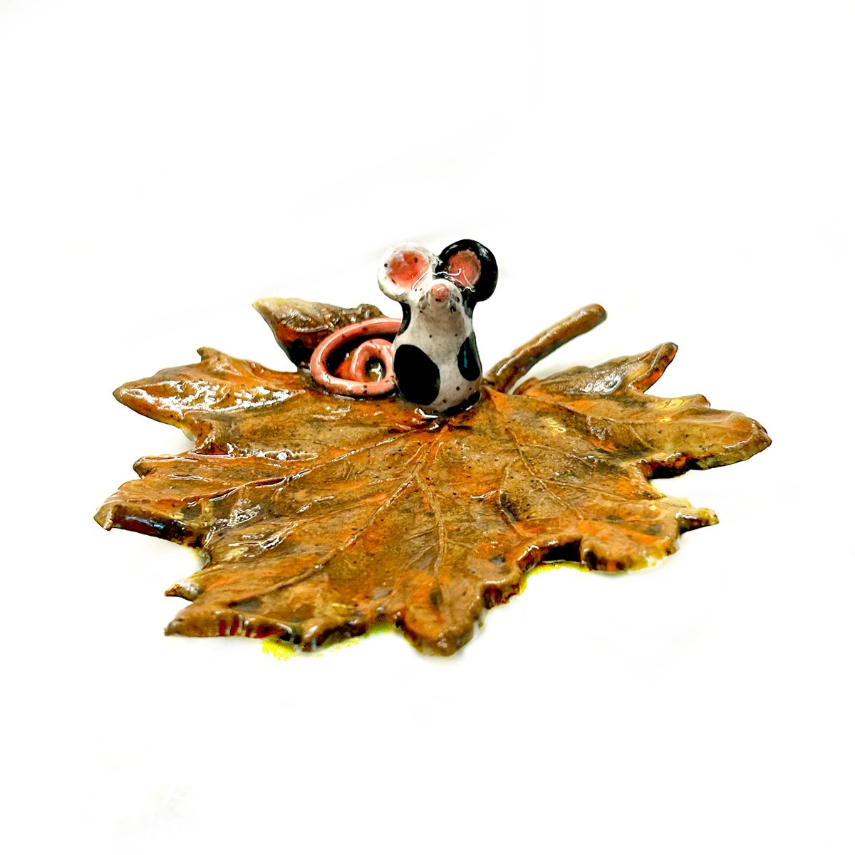 ZenCatPottery's tweet image. Leaf Dish with Little Mouse
zencatpottery.etsy.com/listing/438846…
#FallDecor #SoapDish #SpoonRest #TeabagRest #RingDish #TrinketTray #JewelryStorage #TabletopDecor #HandmadePottery #CeramicDish