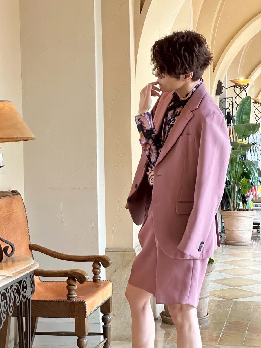 宮野真守VACATIONING ￣￣￣￣￣￣￣￣￣￣￣￣ グッズ撮影off shot