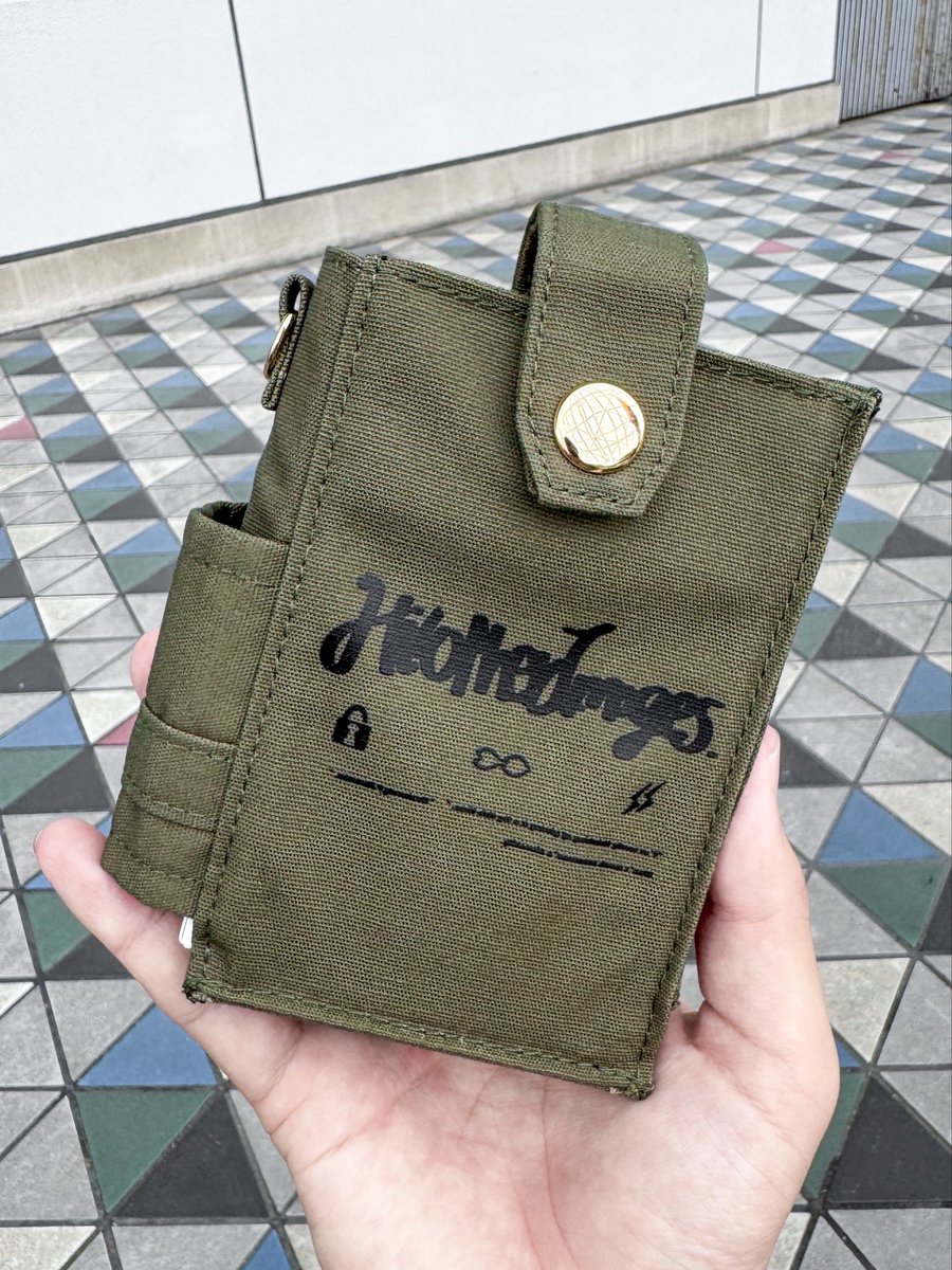 UVERworld ポシェット むげにー∞ on X