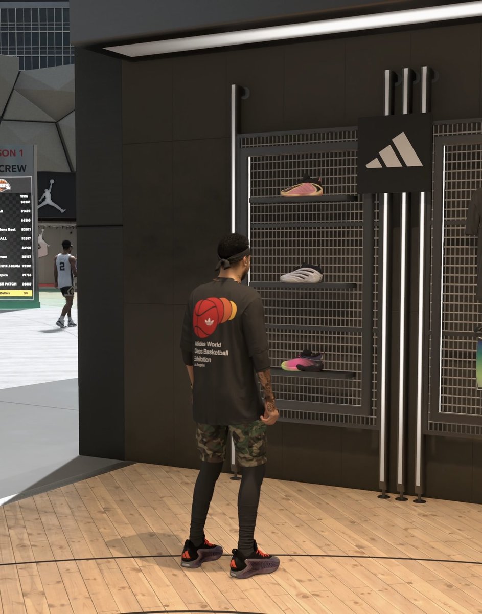 CruzControl2k's tweet image. Anthony Edward’s AE 2 in the adidas store 👀 only the display not available to purchase yet hopefully once season 2 drops .. #2KCommunity #NBA2K26
