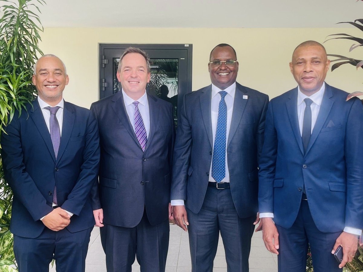 Together will IDEA team pleased to pay courtesy on Mr Nicholas, chef de delegation Adjoint of the EUD in Libreville,Gabon &amp; discussed key progress &amp; areas of strategic cooperation during the post-transition period in Gabon ⁦<a href="/IDEA_Africa/">International IDEA Africa & West Asia</a>⁩ ⁦<a href="/eu_eeas/">European External Action Service - EEAS 🇪🇺</a>⁩ ⁦<a href="/Int_IDEA/">International IDEA</a>⁩