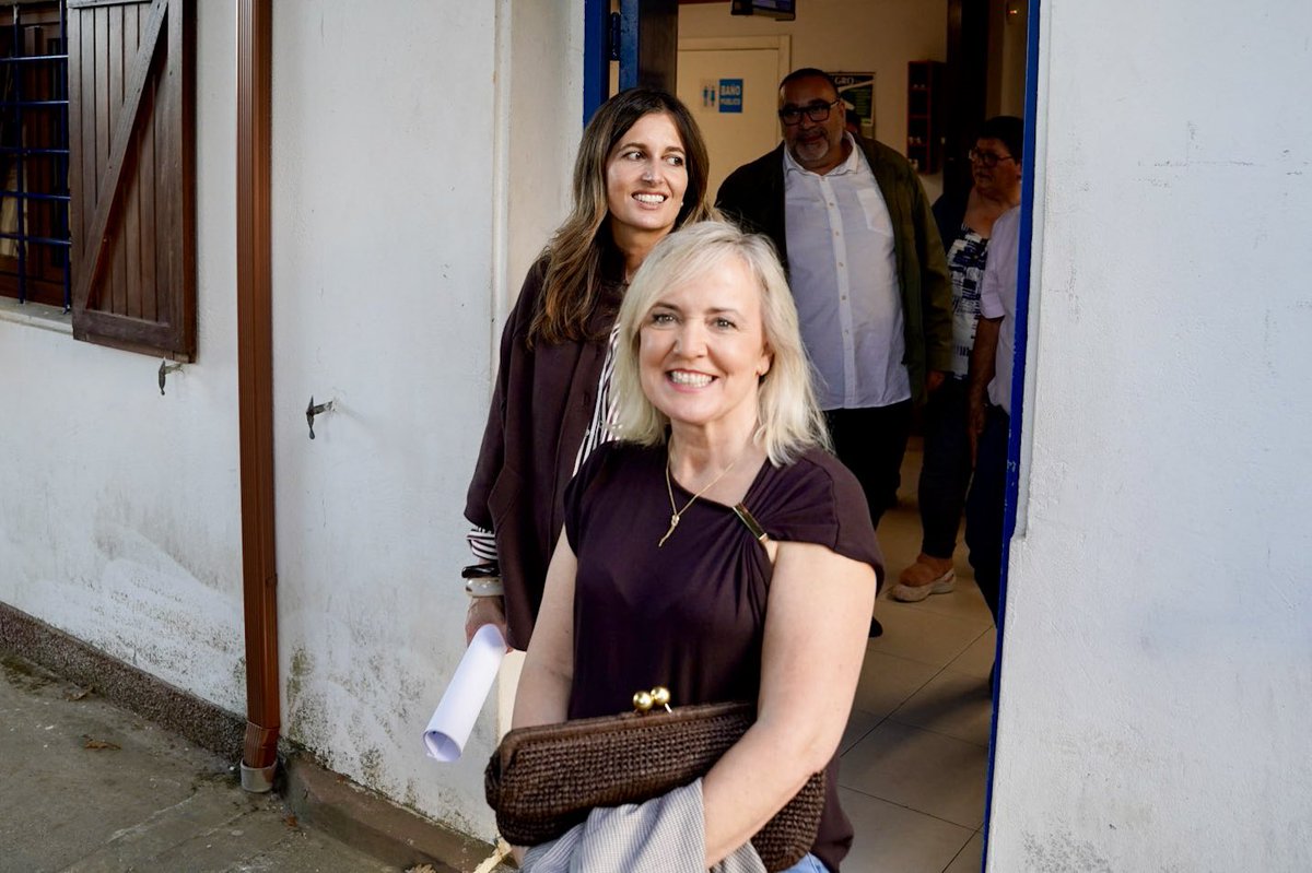 O traballo das asociacións de veciños é fundamental para dinamizar as  parroquias e mellorar a vida da xente

Comprobámolo en #Culleredo da man das asociacións de Castelo e de Santo Estevo de Sueiro, coas que a <a href="/Xunta/">Xunta de Galicia</a> colaborou na reforma e no equipamento do seu local social