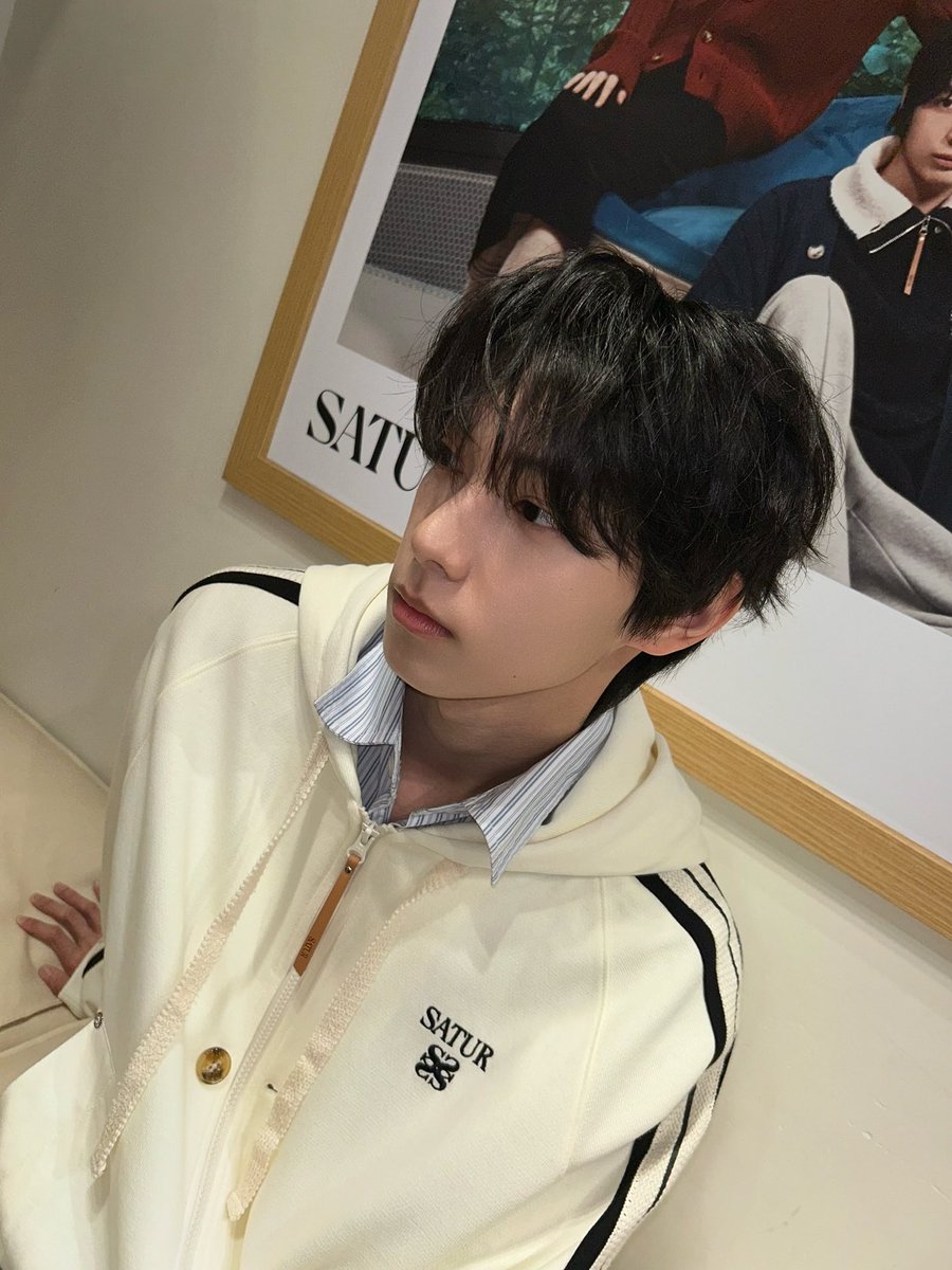 ynzybng147462's tweet photo. 里布納 https://t.co/2KDLleDjbg